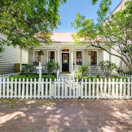 Waldburg Cottage